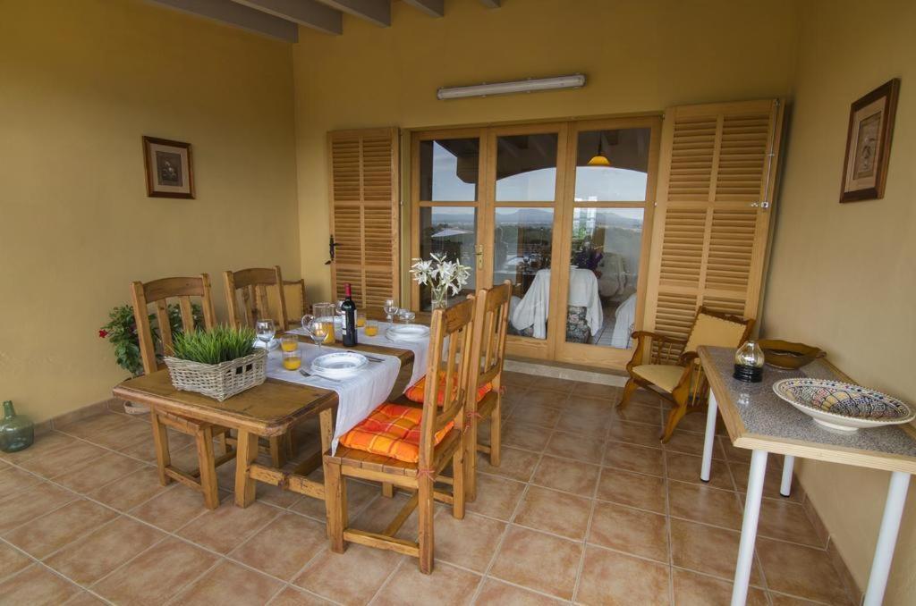 Feriehus Confit - Grupo Berna Campos (Mallorca)